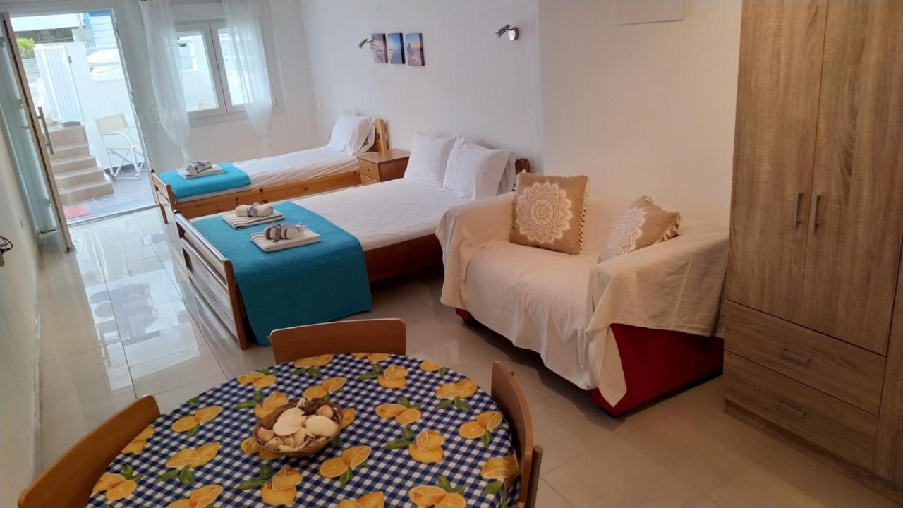 Celia'S Studio Apartment Nea Peramos  Ngoại thất bức ảnh