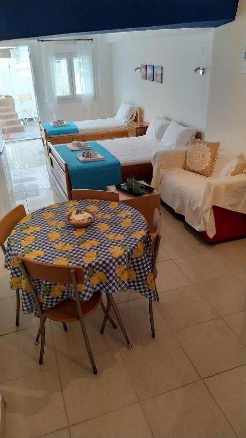 Celia'S Studio Apartment Nea Peramos  Ngoại thất bức ảnh